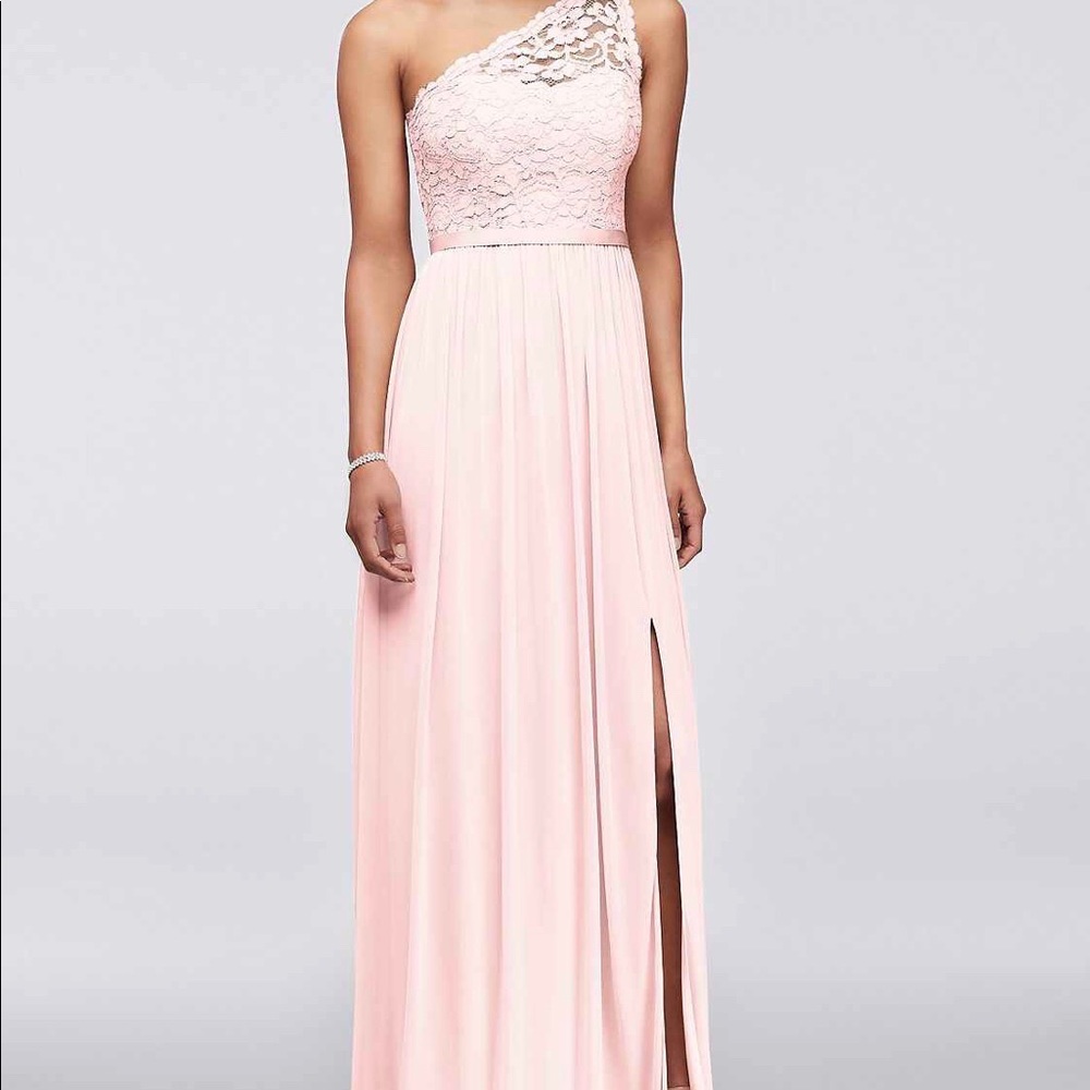 David’s bridal bridesmaid dress! Only worn once.